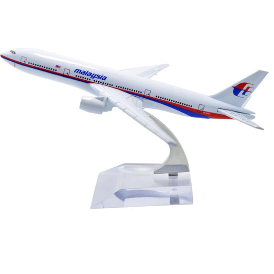Malaysia Airline B777 16CM 1:400 Diecast Scale Model
