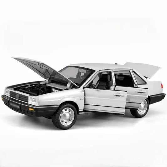 Volkswagenn Santana 1:24 Diecast Scale Model Car
