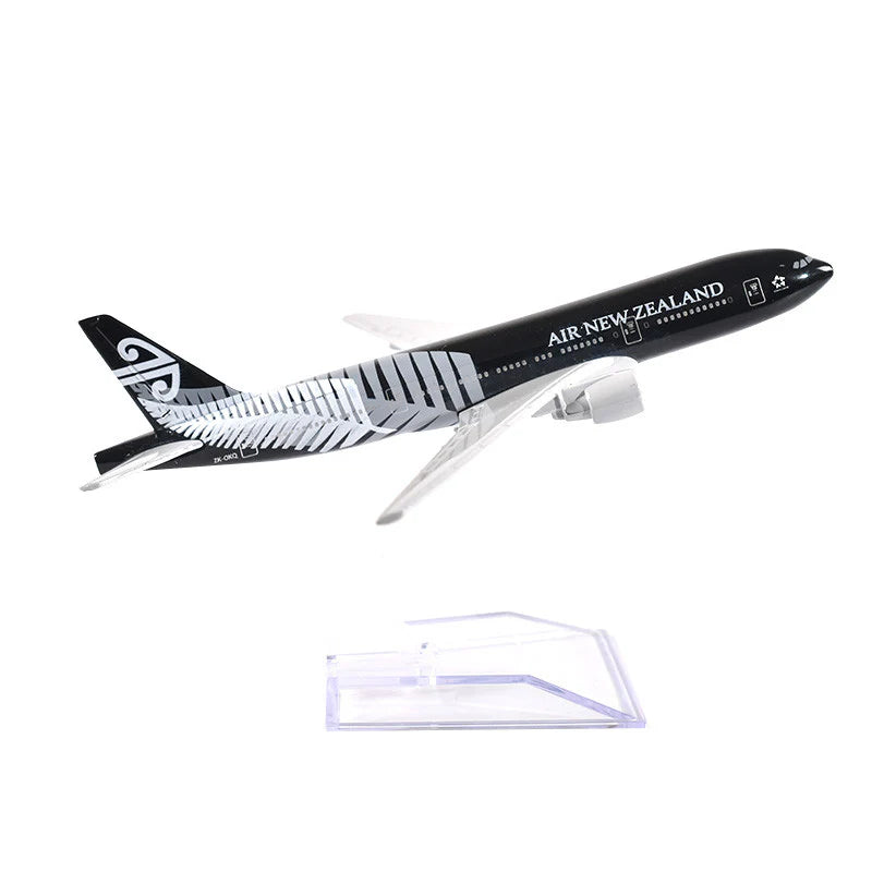 New Zealand Airlines B777 16CM 1:400 Diecast Scale Model