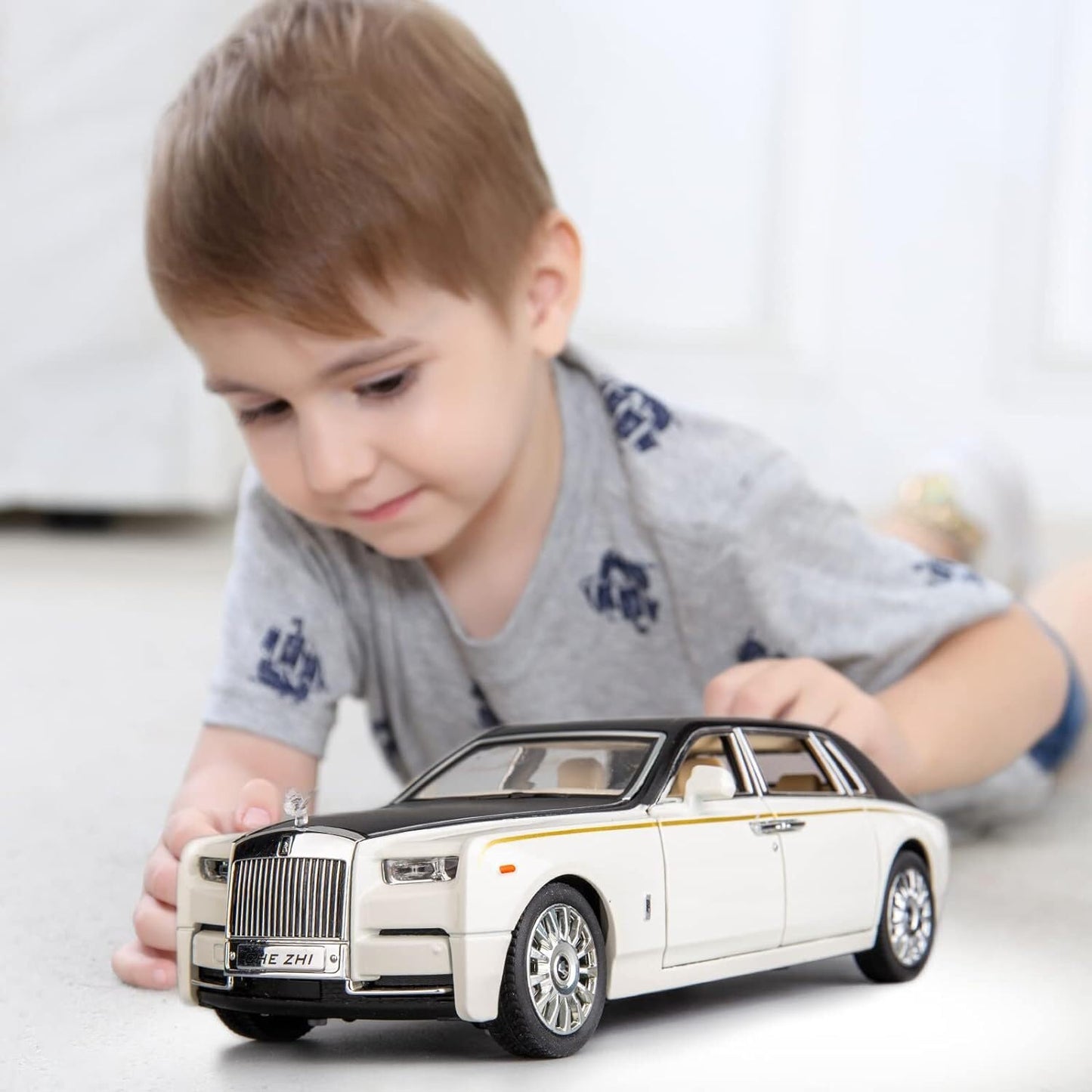Rolls Royce Phantom White-Blue Scale Model Diecast Metalcar - All Size