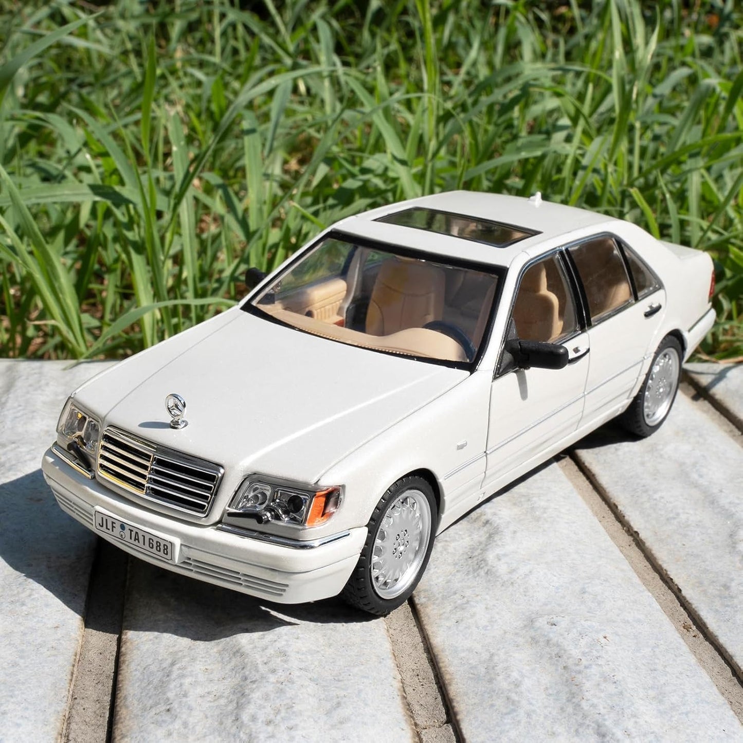 Mercedes-benz W140 320sel Scale Model Diecast Metalcar