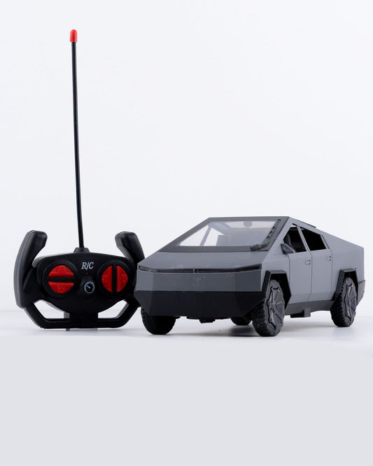 Tesla Cybertruck With Remote & Accessories Car 1:18 Scale