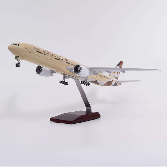 Etihad Airlines B787 47CM 1:150 Diecast Scale Model