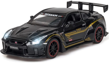 Nissan GT-R R35 1:24 Diecast Scale Model Car