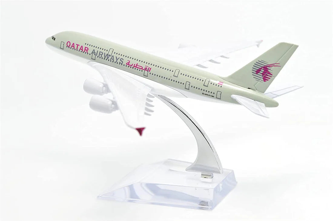 Qatar Airways Airline B747 16CM 1:400 Diecast Scale Model