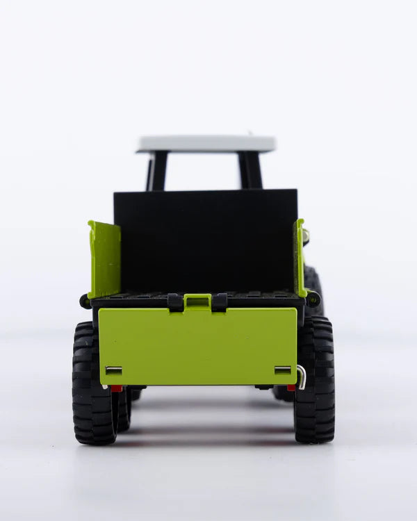 Classic Red Tractor with Trailer Diecast Model 1:24 Scale