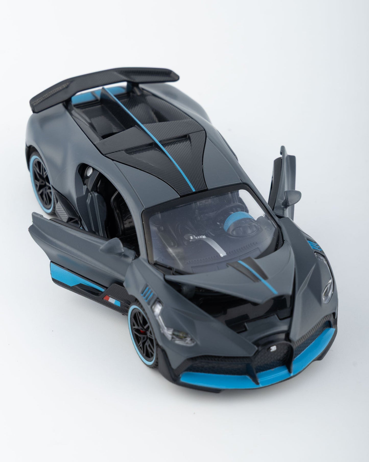 Bugatti Divo 1:24 Diecast Scale Model Car