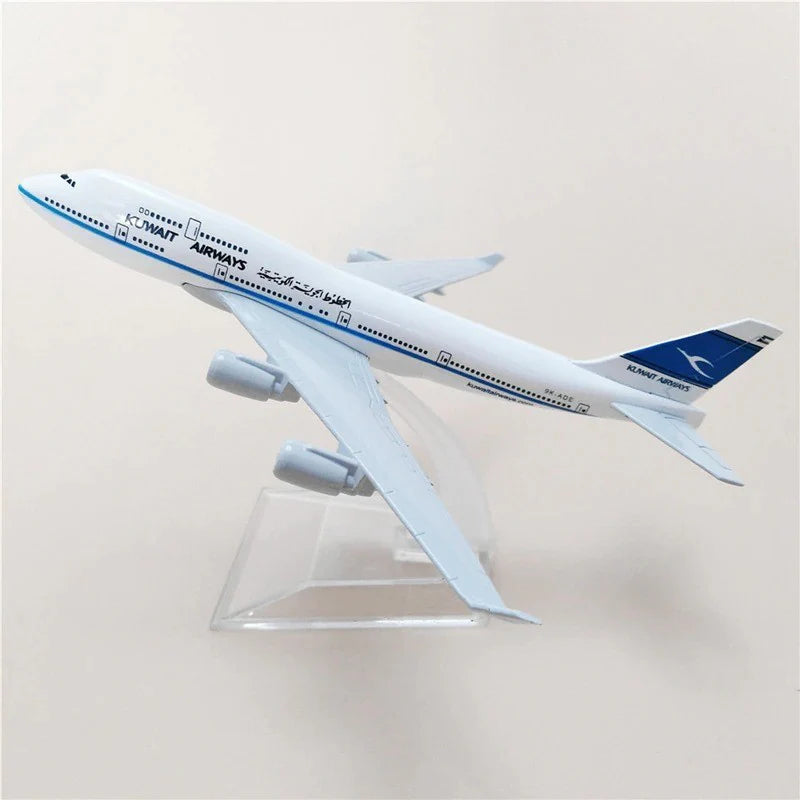 Kuwait Airways Airline B747 16CM 1:400 Diecast Scale Model