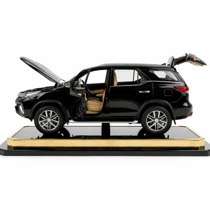 Fortuner Diecast Scale Model Car