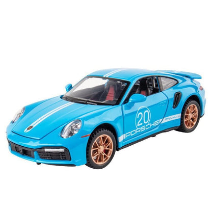 Porsche 911 Turbo S sports car 1:24 Diecast Scale Car