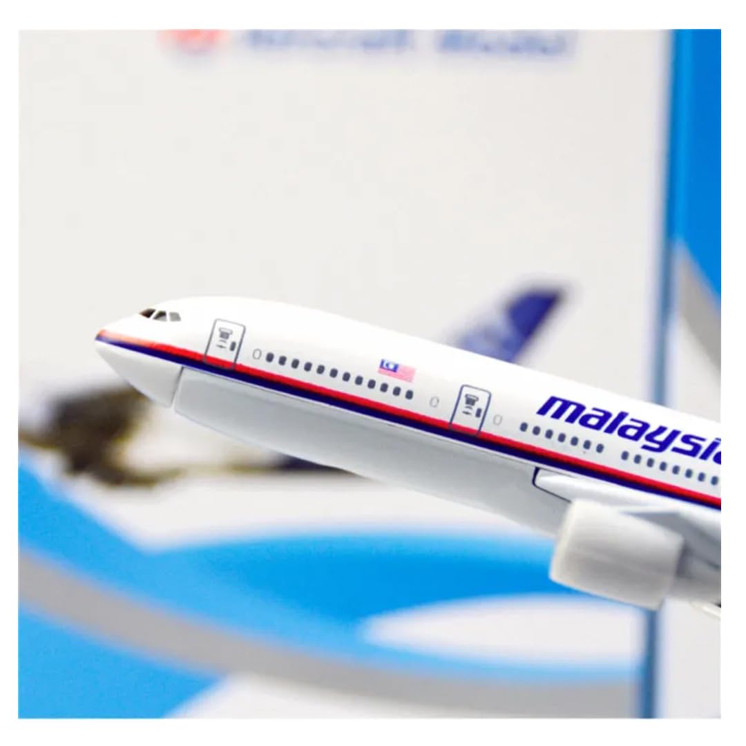 Malaysia Airline B777 16CM 1:400 Diecast Scale Model