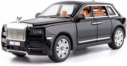 Rolls Royce Cullinan 1:24 diecast scale model car collectible