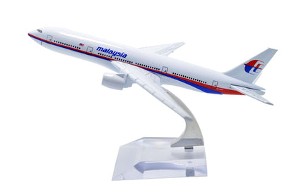 Malaysia Airline B777 16CM 1:400 Diecast Scale Model