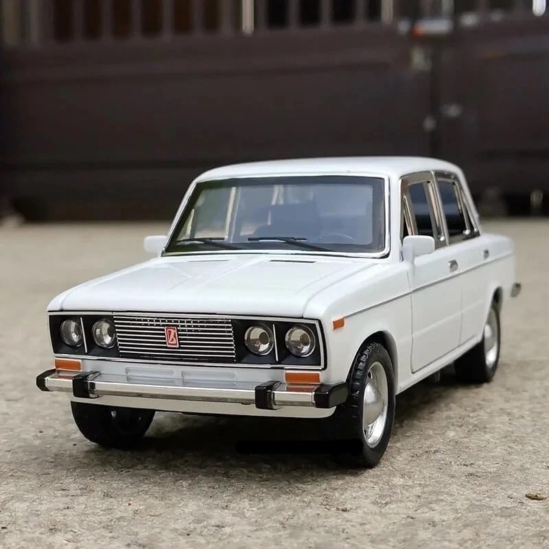 Lada 2106 Vintage Sedan Precision  1:18  Diecast Scale Model Car