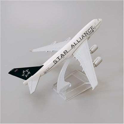 Airline B747 16CM 1:400 Diecast Scale Model