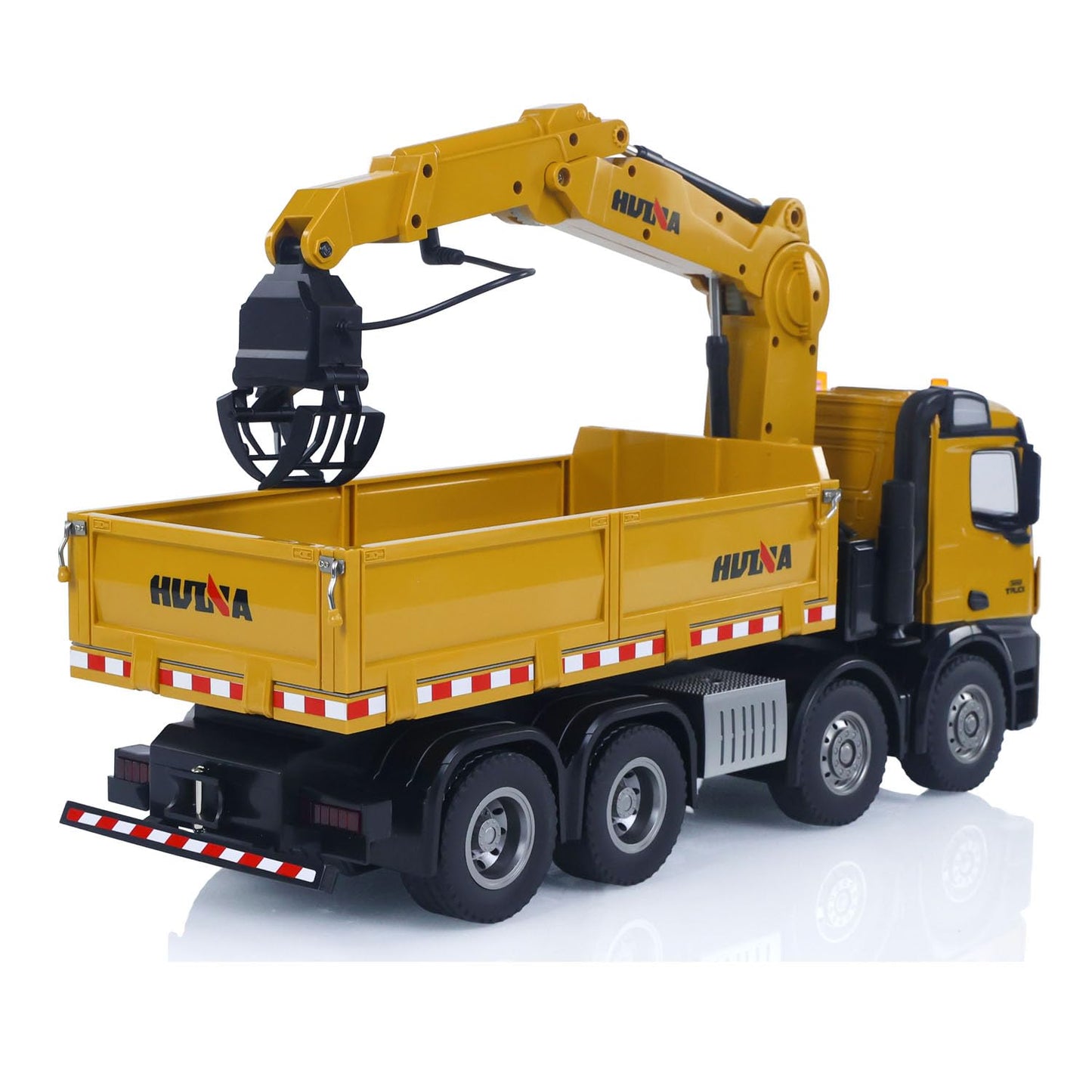Huina 1538 1:14 Alloy 26-Channel RC Construction Crane Truck