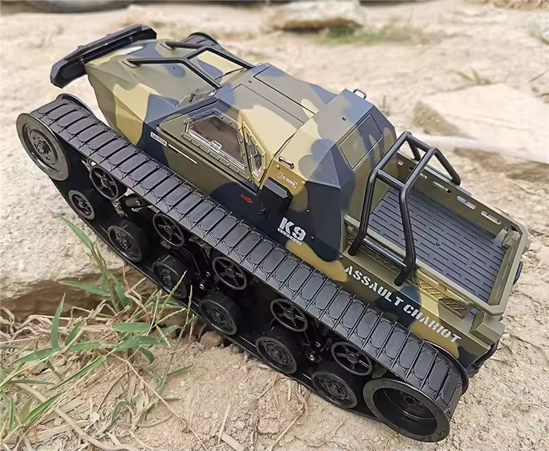 RC Tank Car, 1/12 Scale 2.4GHz Remote Control