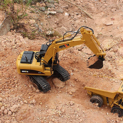 Huina 1535 1:14 Diecast Metal Alloy RC Excavator