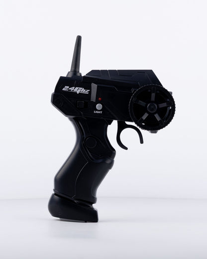 Ghost Arrive Green Edition with Drift Remote & Accessories Car 1:24 Scale