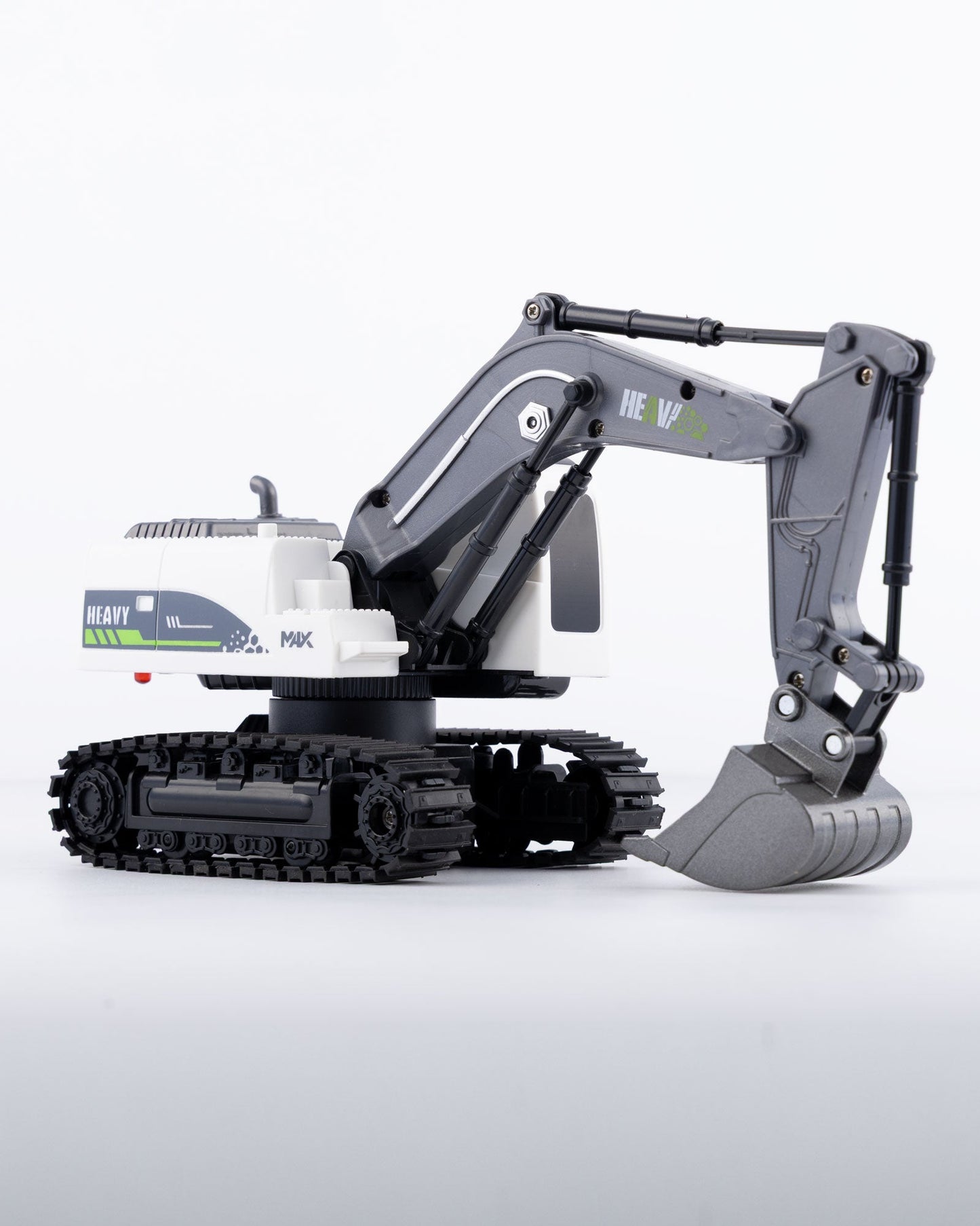 RC Heavy Construction Excavator with Remote & Accessories Car 1:18 Scale