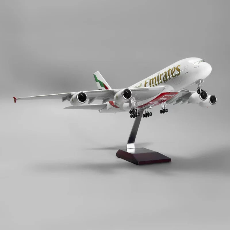 Emirates Airline A380 1/160 Diecast Scale Airplane