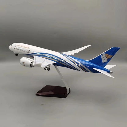 Oman Air Boeing 787 Airline 47CM 1:130 Diecast Scale Model