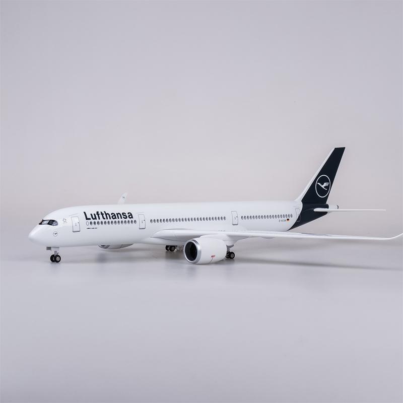 Lufthansa Airbus A350 Airplane 1/142 Diecast Scale Airplane