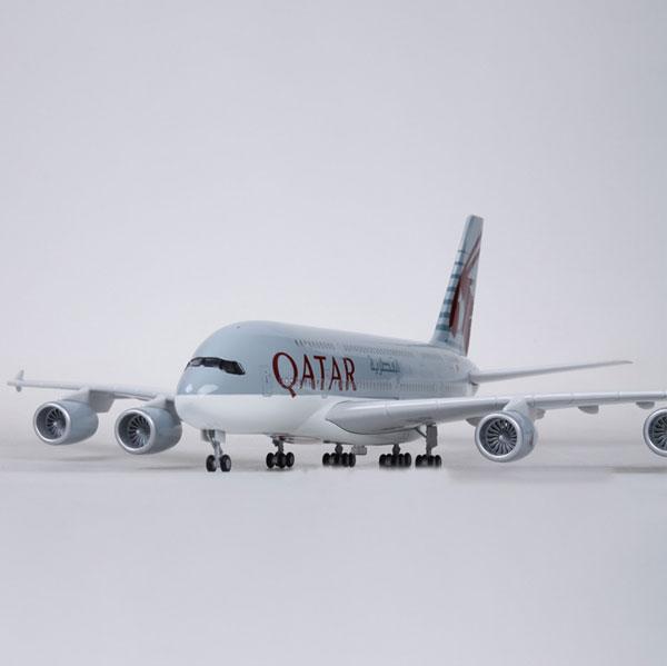 Qatar Airbus 380 Plane 47CM 1:160 Diecast Scale Model