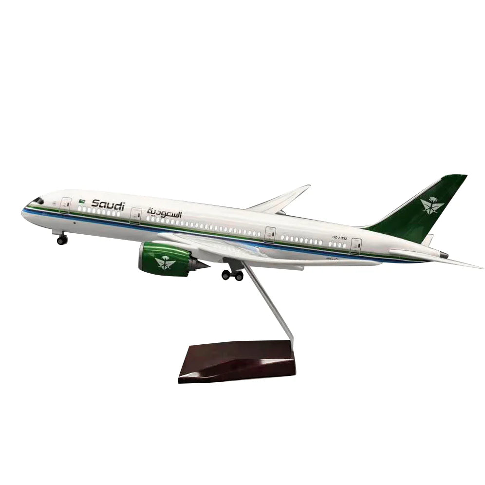 Saudi Arabian Airlines Boeing 787 1/130 Diecast Scale Aeroplane