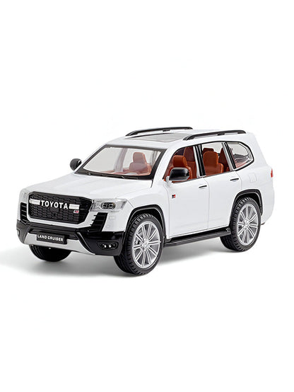 Toyota Land Cruiser GR 1:24 Diecast Scale Model Car