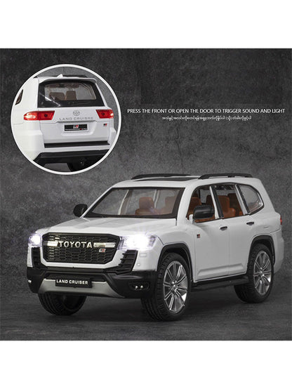 Toyota Land Cruiser GR 1:24 Diecast Scale Model Car