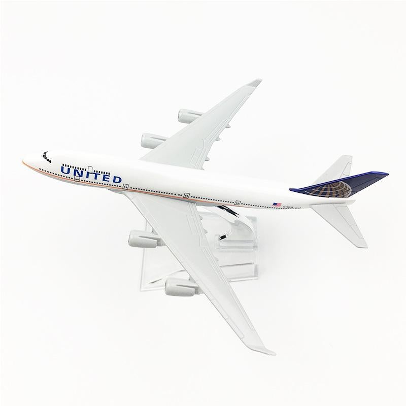 United Airline B747 16CM 1:400 Diecast Scale Model