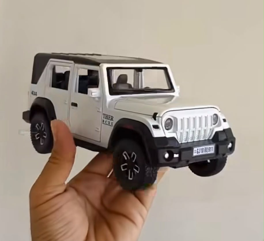 Thar Roxx 1:24 Diecast Scale Model Car