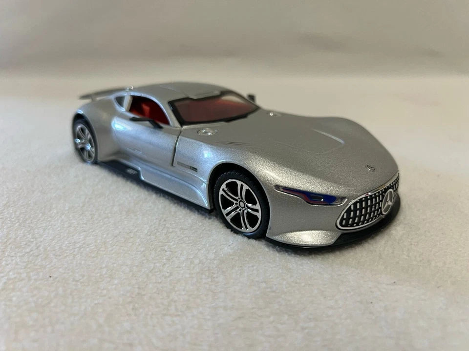 Mercedes-Benz AMG Vision Gran Turismo 1:24 Diecast Scale Model Car