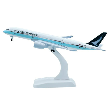 Cathay Pacific Airline B747 16CM 1:400 Diecast Scale Model