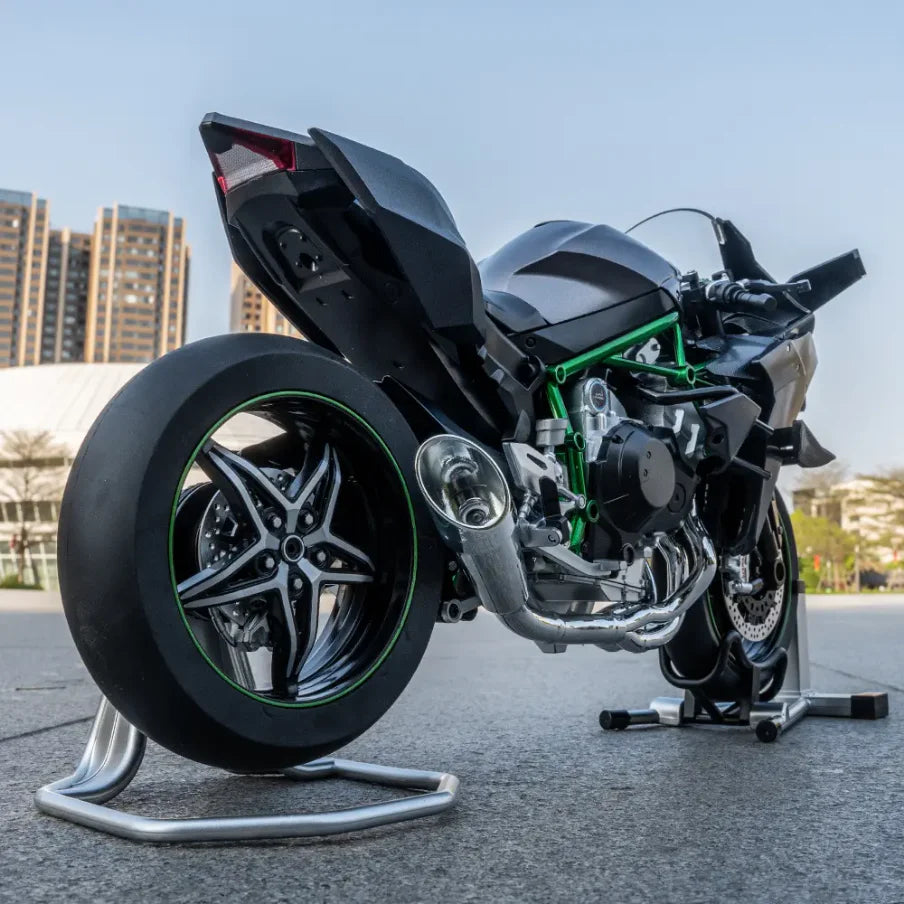 Kawasaki Ninja H2R Smoke 1:6 Diecast Alloy Model Bike
