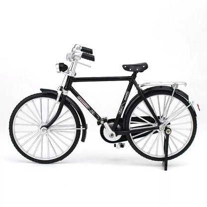 Vintage bicycle 1:10 diecast scale model
